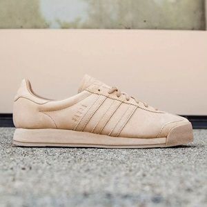 Adidas Samoa’s Men 7 Women 8.5